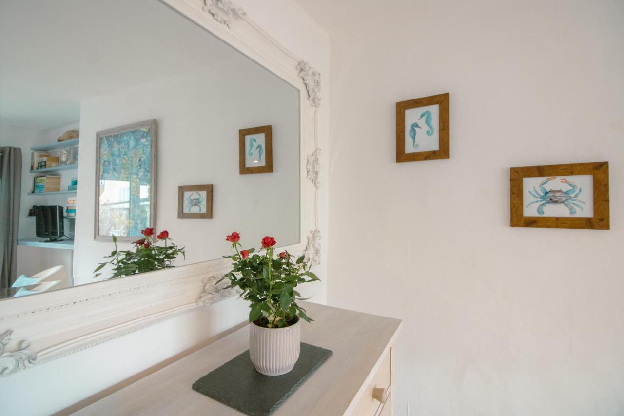 Cormorant- Sea View, Couples Retreat Villa Бриксам Екстериор снимка